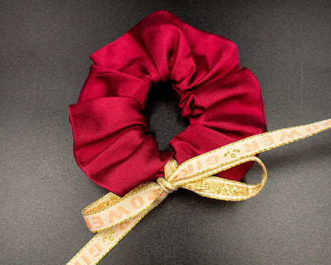 Haargummi/Zopfgummi in Himbeere, GIRL POWER. Lizenz zum Genießen