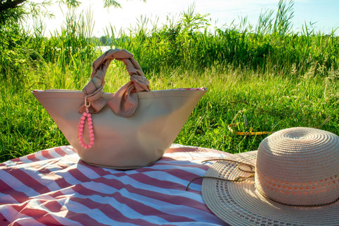 Rosé Lover - Design-Handtasche aus italienischem Weinleder Sekterlebnis