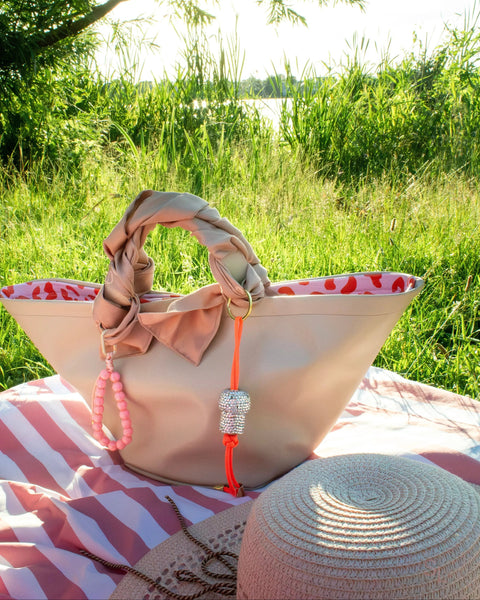 Rosé Lover - Design-Handtasche aus italienischem Weinleder Sekterlebnis